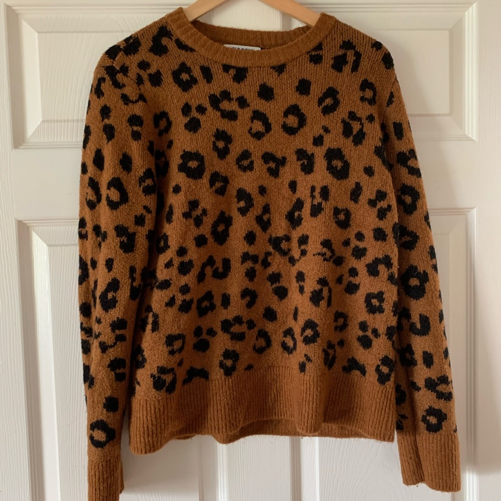 Old Navy Leopard Print Sweater M